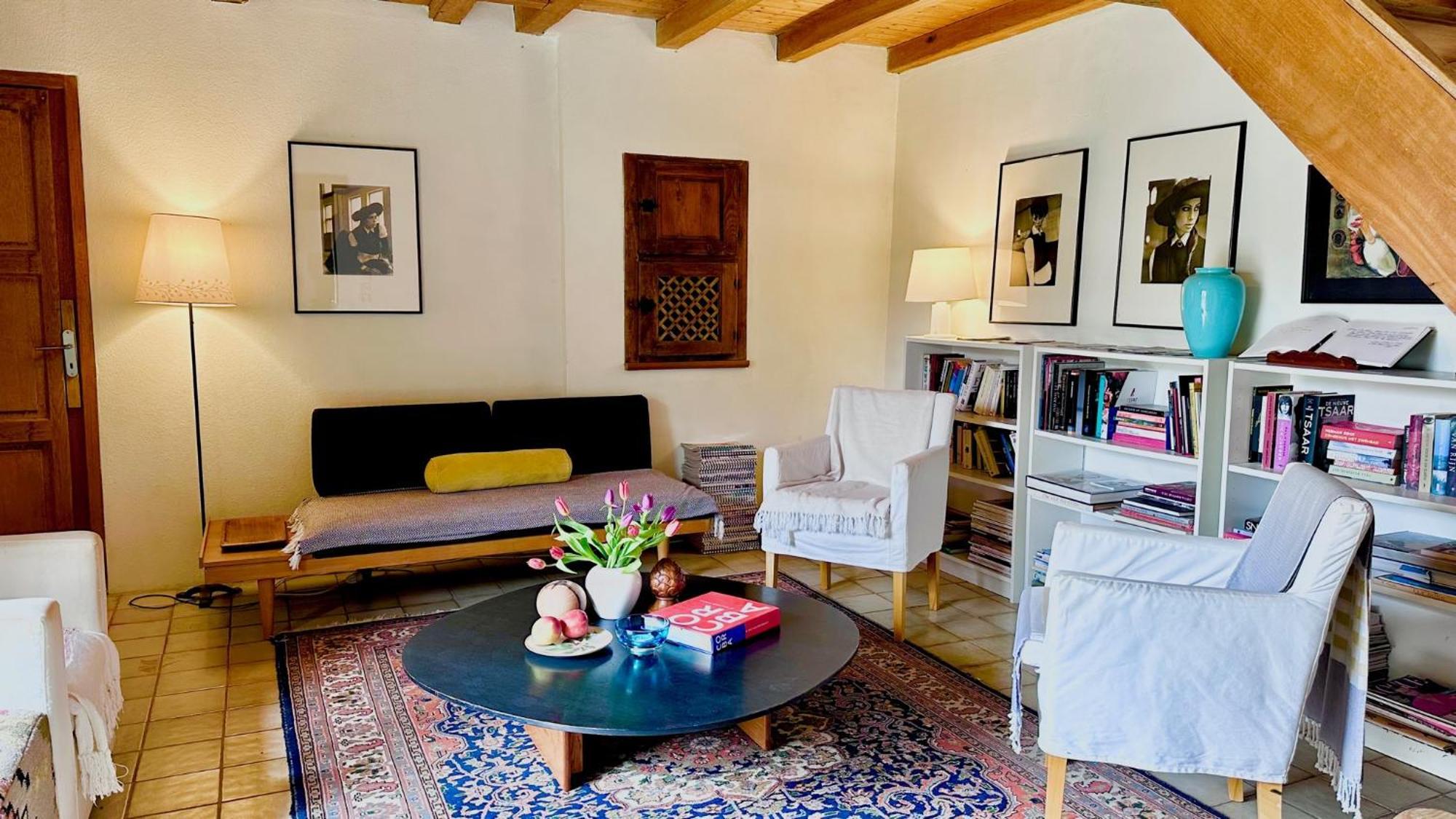 Bed and Breakfast La Cour Des Delices Gigny  Екстер'єр фото